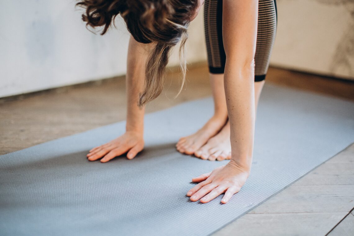 DIY Yoga Mat Spray