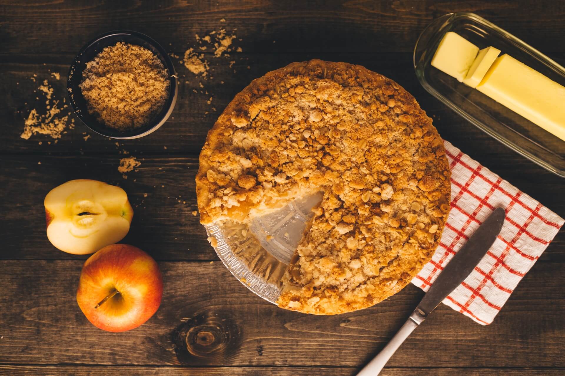 Easy GlutenFree Apple Crumble Recipe NathaliaFit